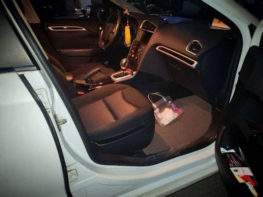Citroën C4L 1.2T Automatic Sunroof 4