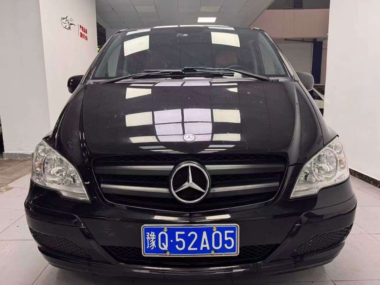Mercedes-Benz Vito 2