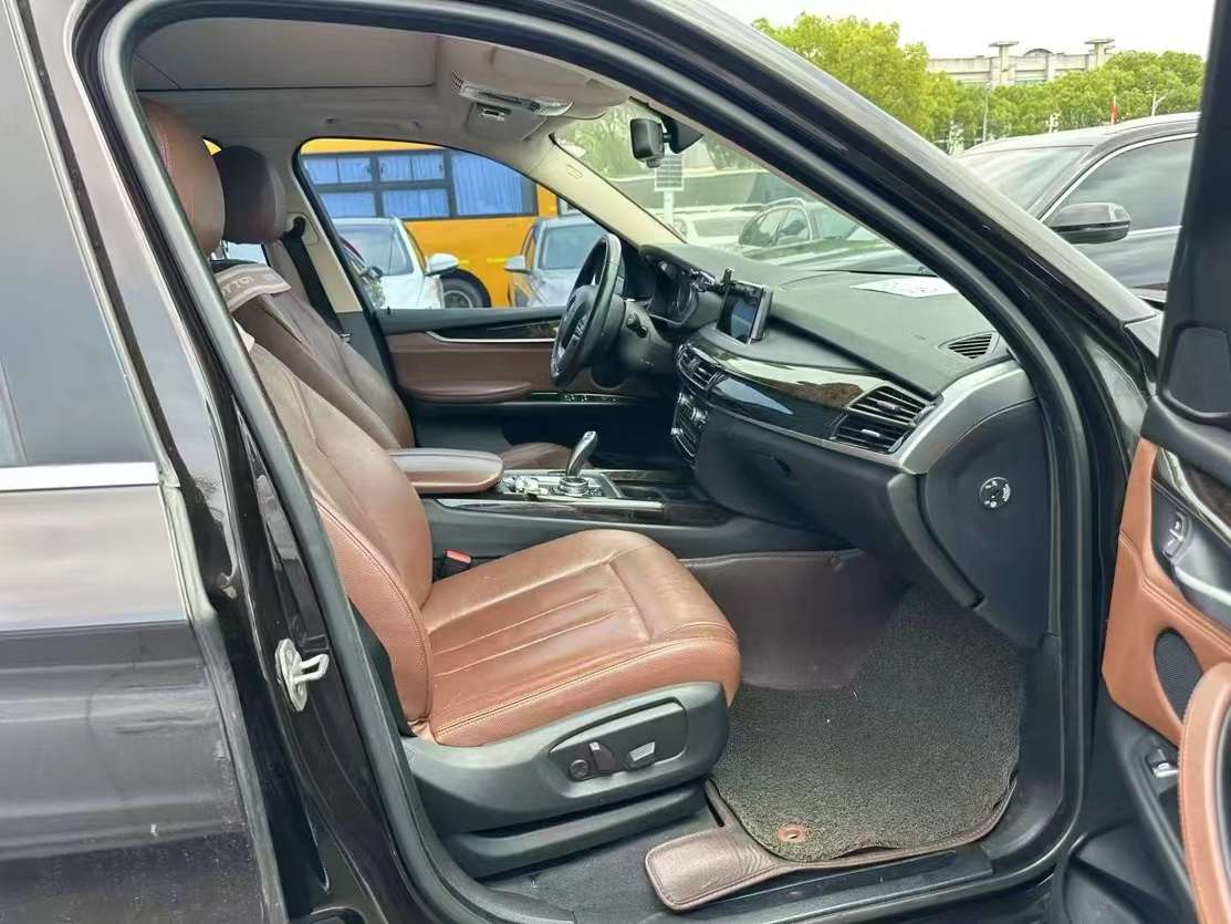 BMW X5 3.0T Panoramic Sunroof 8