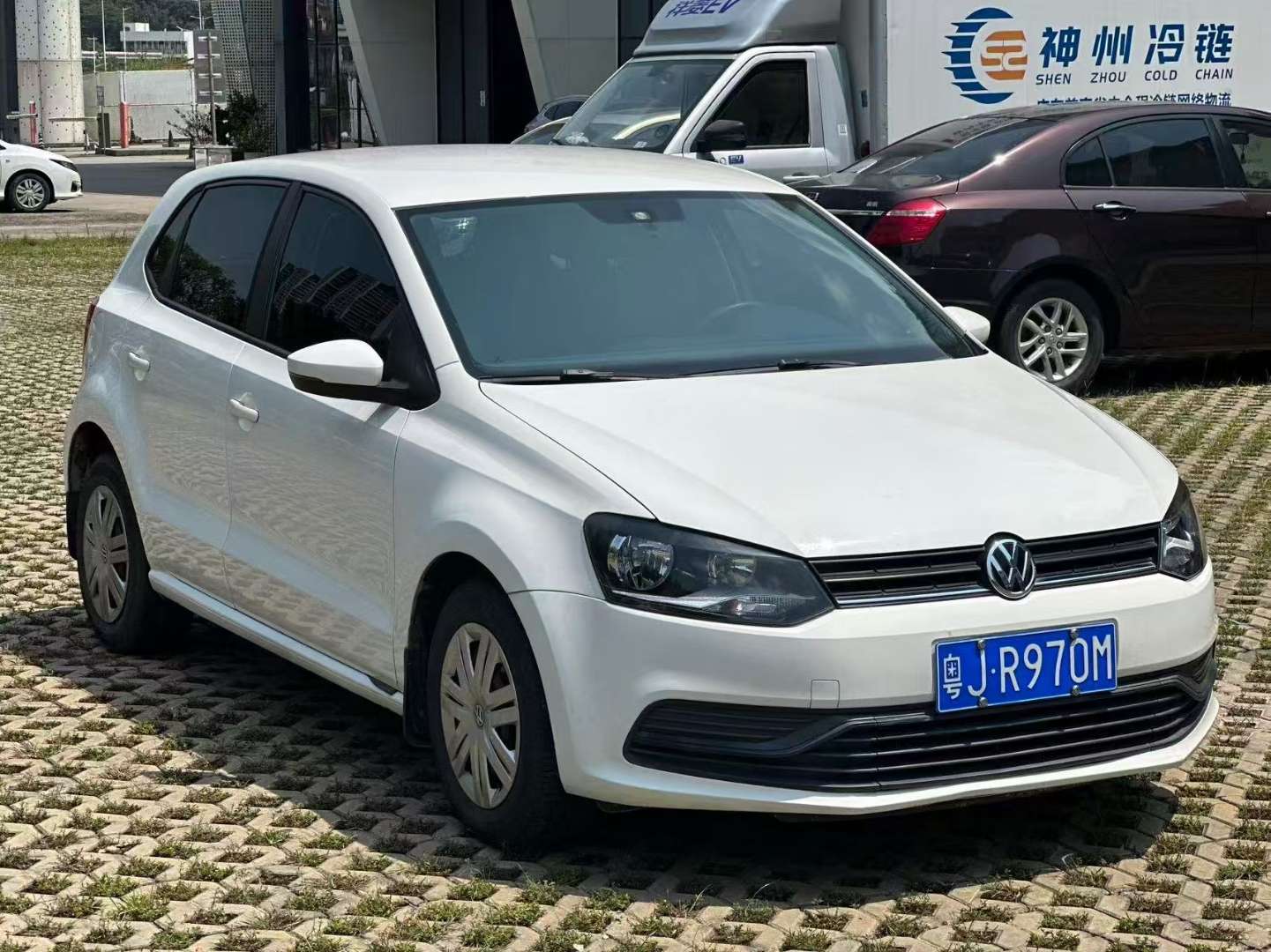 Volkswagen Polo Hatchback 1.4 Fashion Edition 2