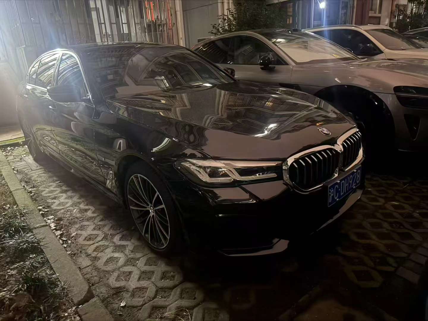 BMW 5 Series 2022 530Li Leading M Sport 4