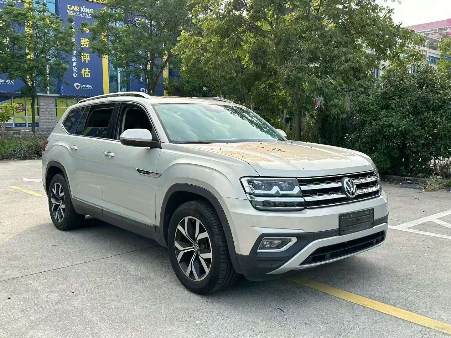 Volkswagen Teramont 380 TSI AWD Luxury 7-Seater 3
