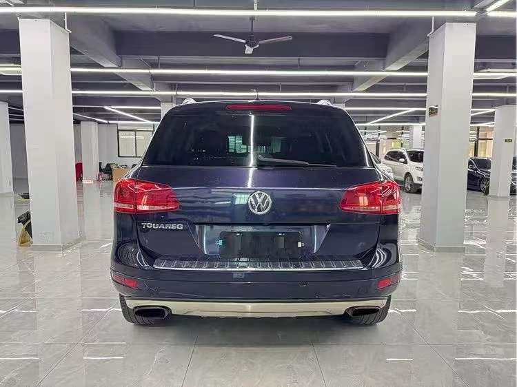 Volkswagen Touareg 3.0T TSi High Trim 4