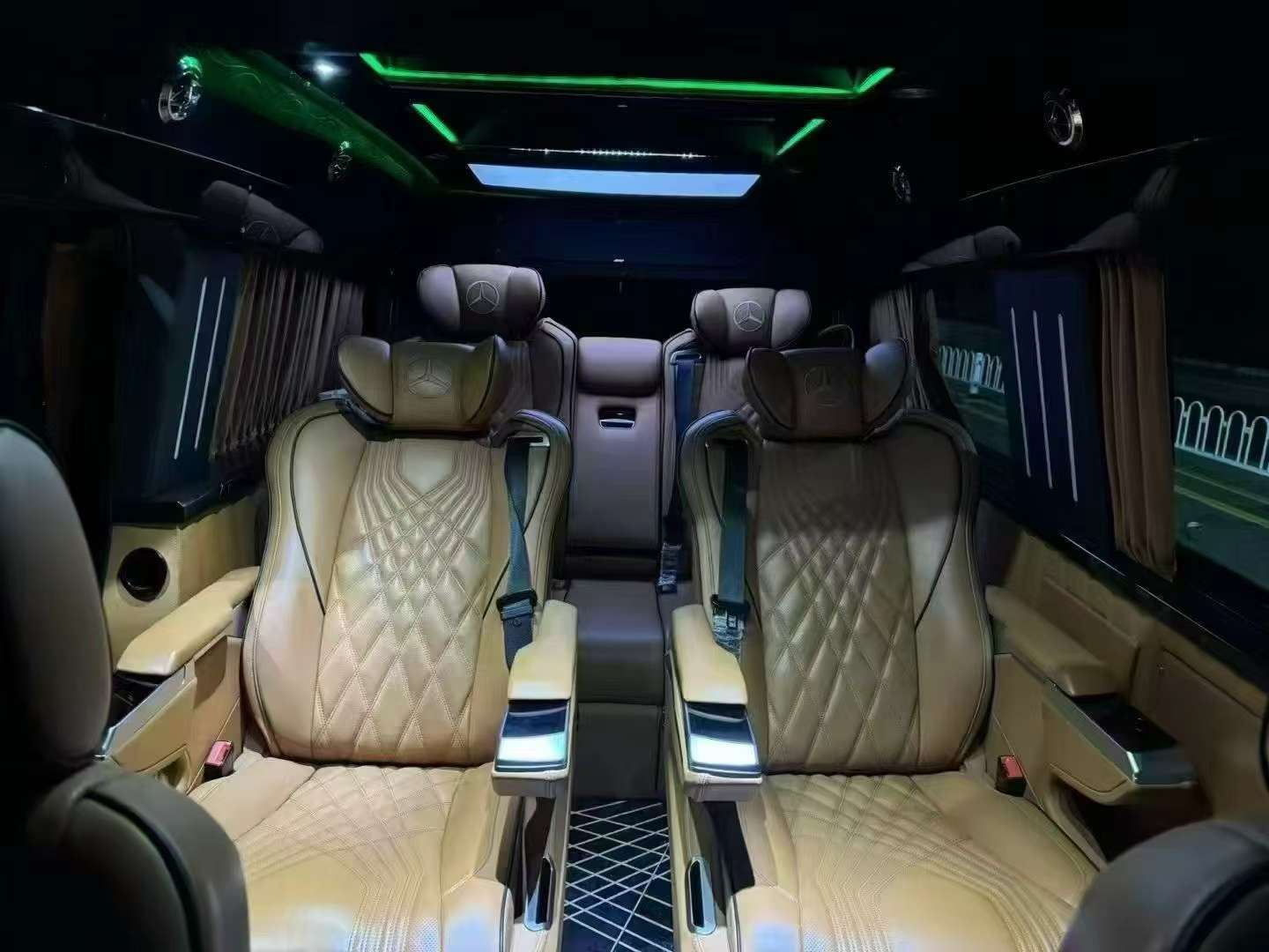 Mercedes-Benz Vito 8