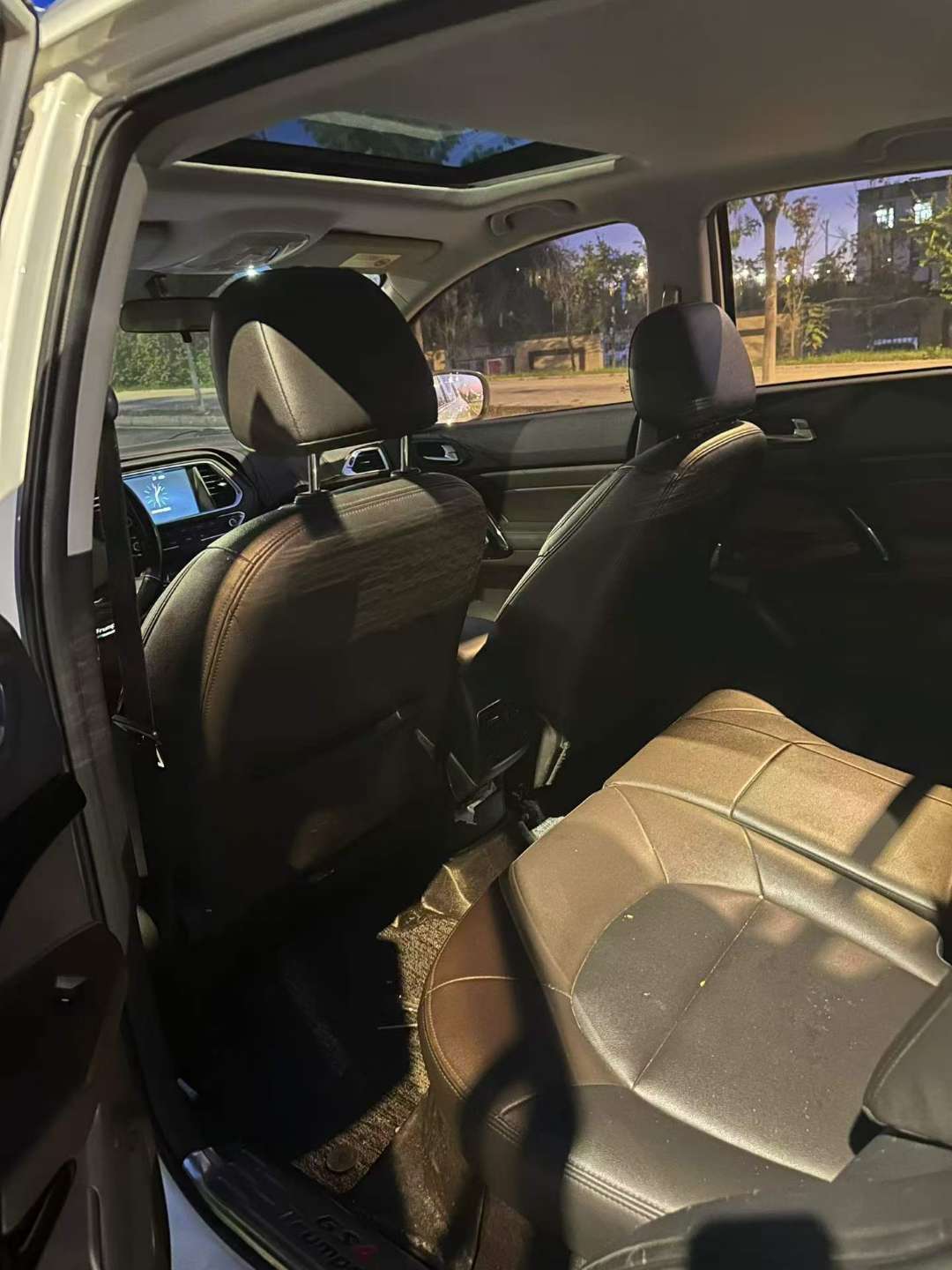 Trumpchi GS4 1.5T Hybrid 9