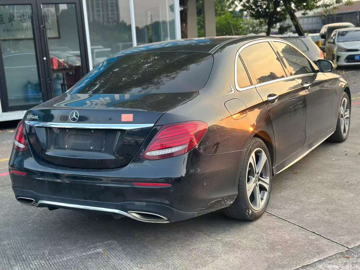 Mercedes-Benz E-Class 2020 1.5T Sport 3