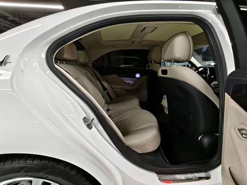 Mercedes-Benz C-Class 2018 C200L 2.0T Sport 8