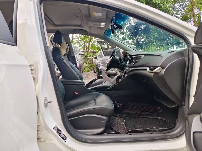 Buick Excelle 2019 18T Automatic Connected Elite 7