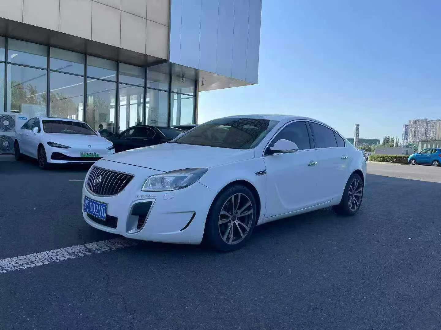 Buick Regal 2012 2.4 Automatic Sunroof Top Spec 2