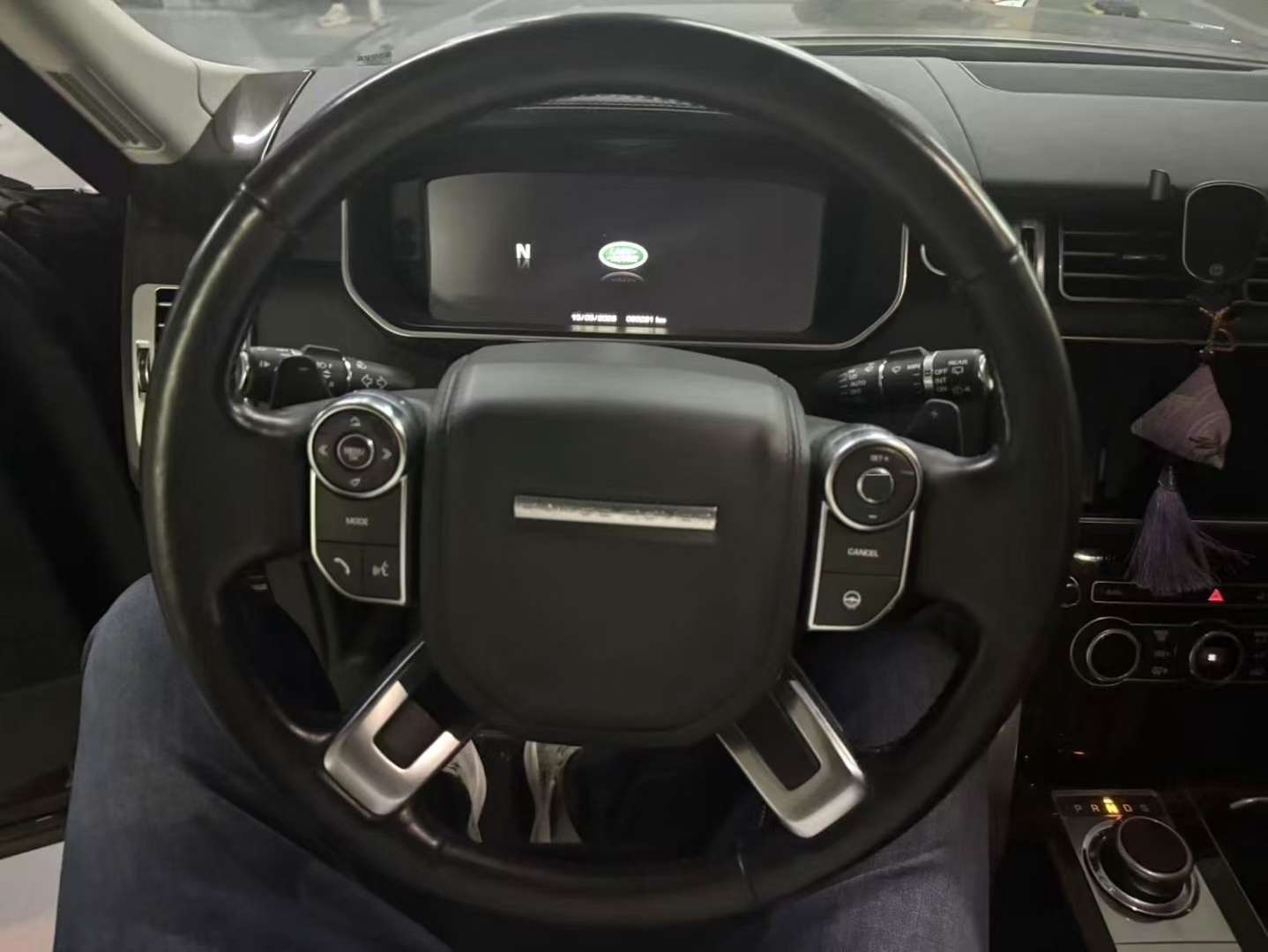 Land Rover Range Rover 4