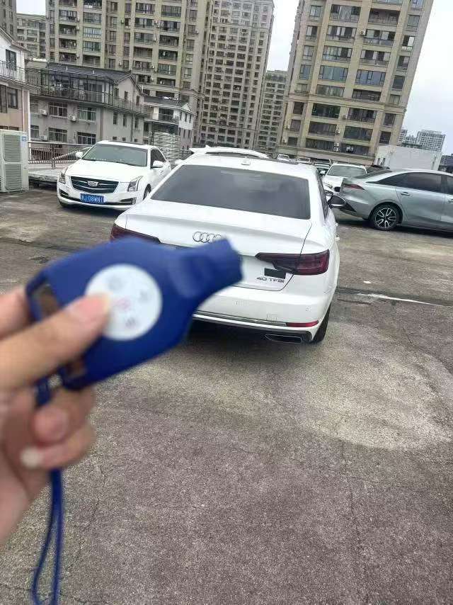 Audi A4L Premium 3