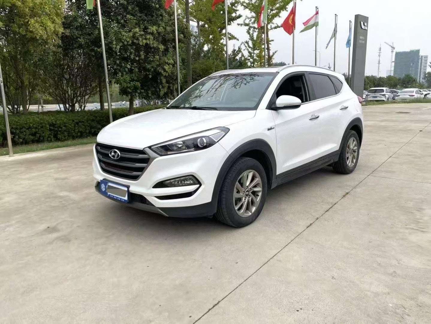 Hyundai Tucson 2015 1.6T GLS 2WD Smart Automatic 2