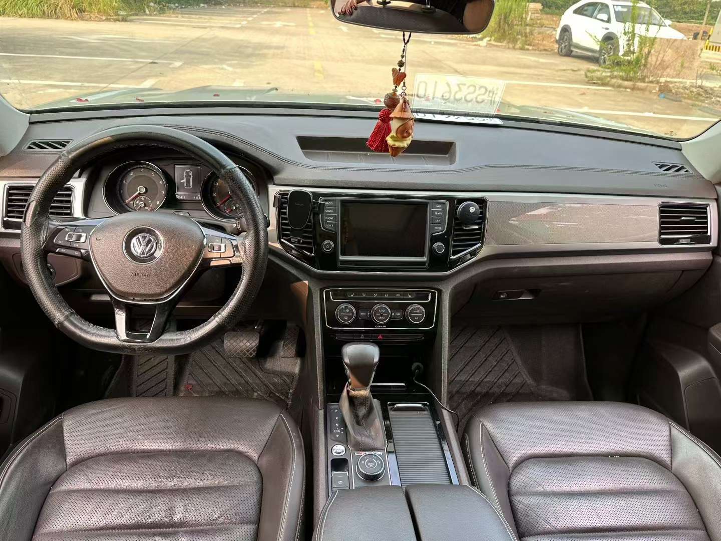 Volkswagen Teramont 380 TSI AWD Luxury 7-Seater 6