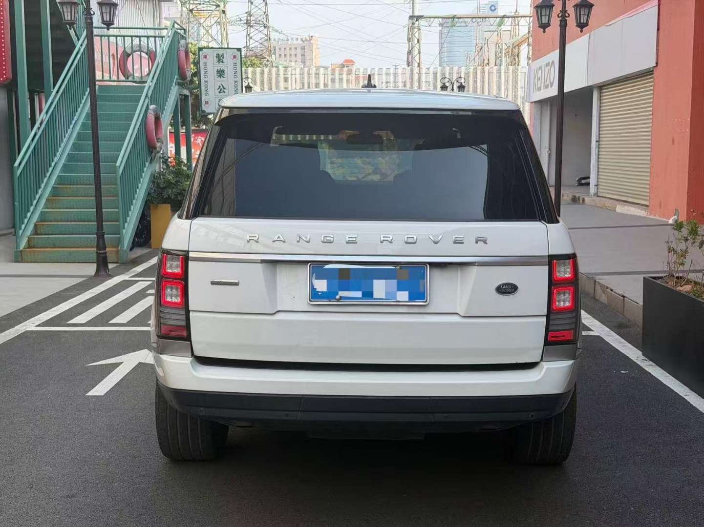 Land Rover Range Rover Autobiography 5.0T Long Wheelbase Autobiography 4-Seater 3