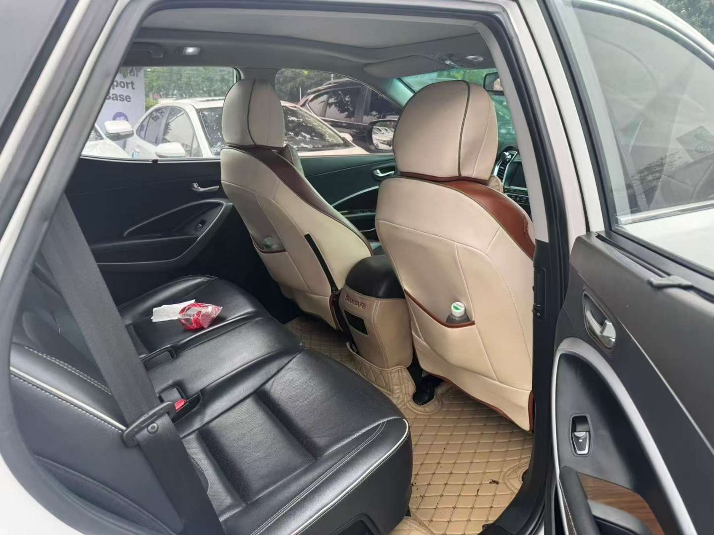 Hyundai Santa Fe 2017 2.0T 7-Seater 2WD Intelligent 8