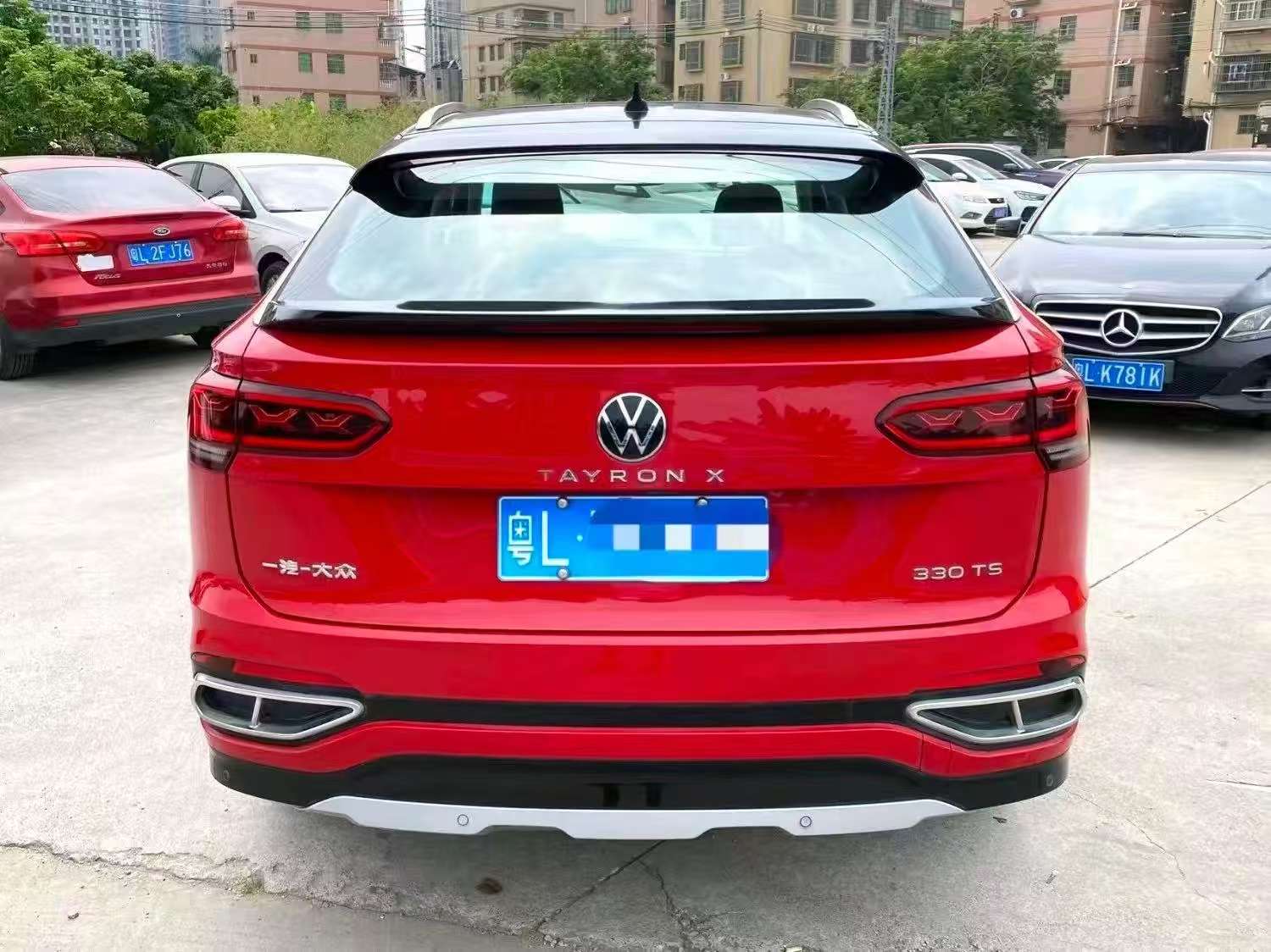 Volkswagen Tayron X 330 TSI 2WD Premium Smart Connect 3
