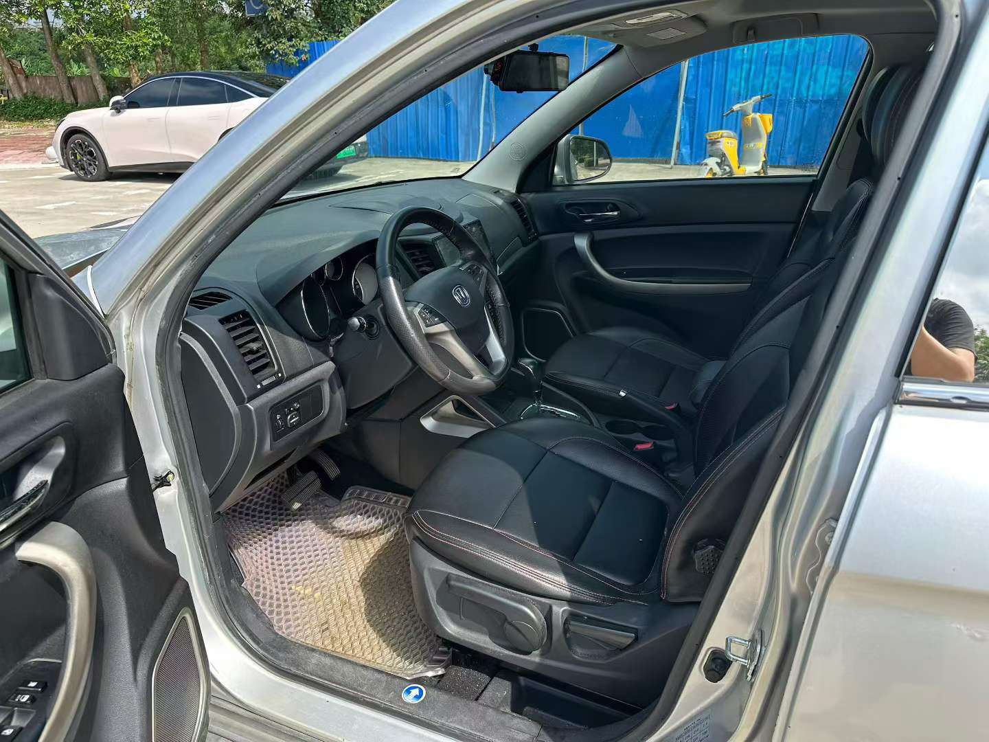 Changan CS35 2013 1.6L Automatic High Trim 4
