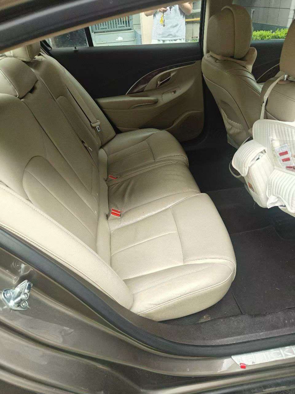 Buick LaCrosse 2.4 Leading Comfort Edition 4