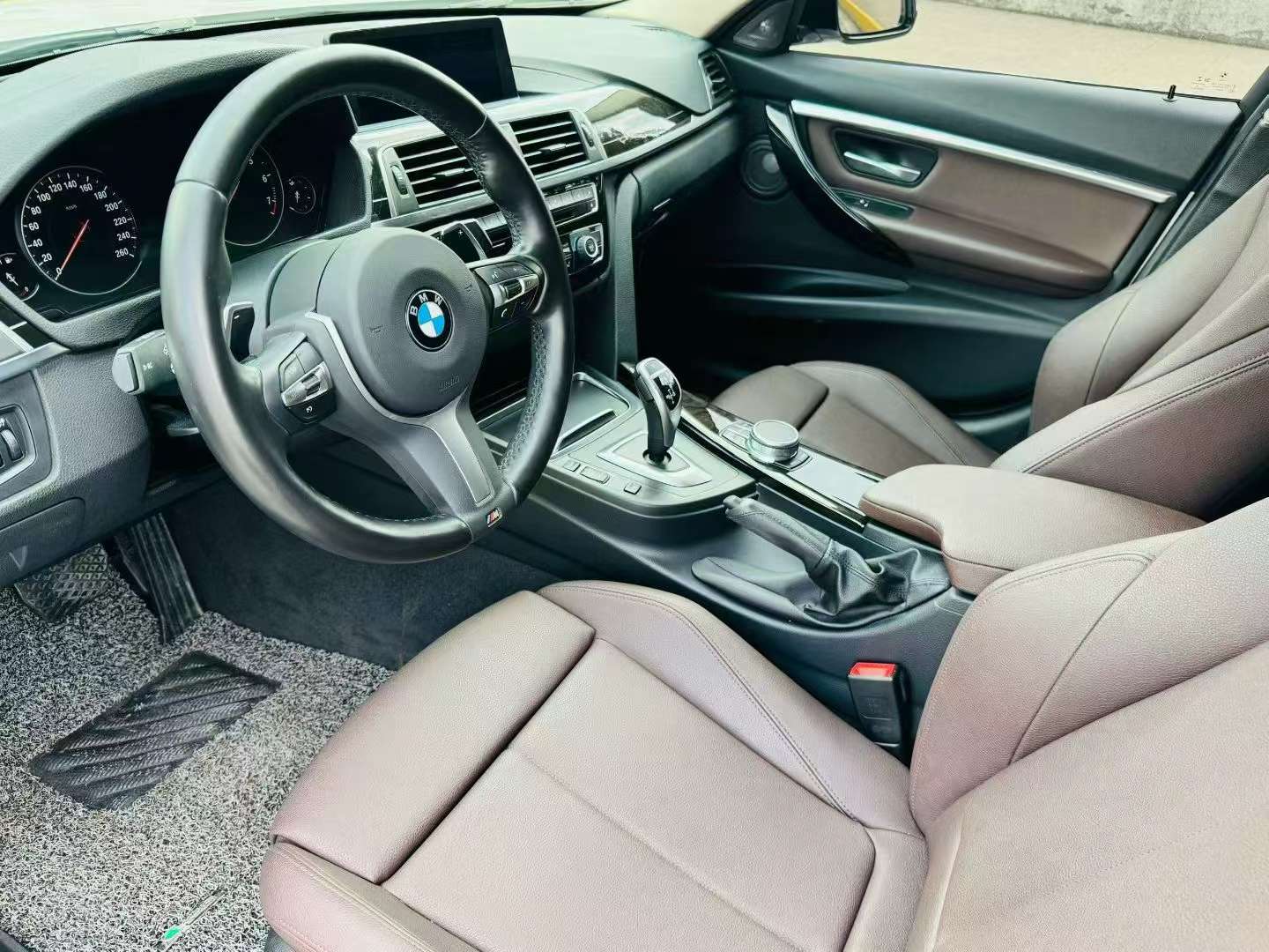 BMW 3 Series 2019 320Li M Sport Night Edition Fully Loaded 4