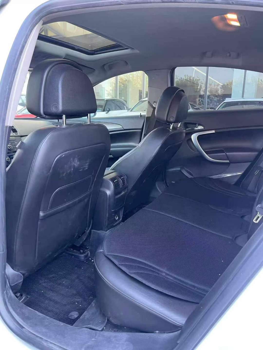 Buick Regal 2012 2.4 Automatic Sunroof Top Spec 9