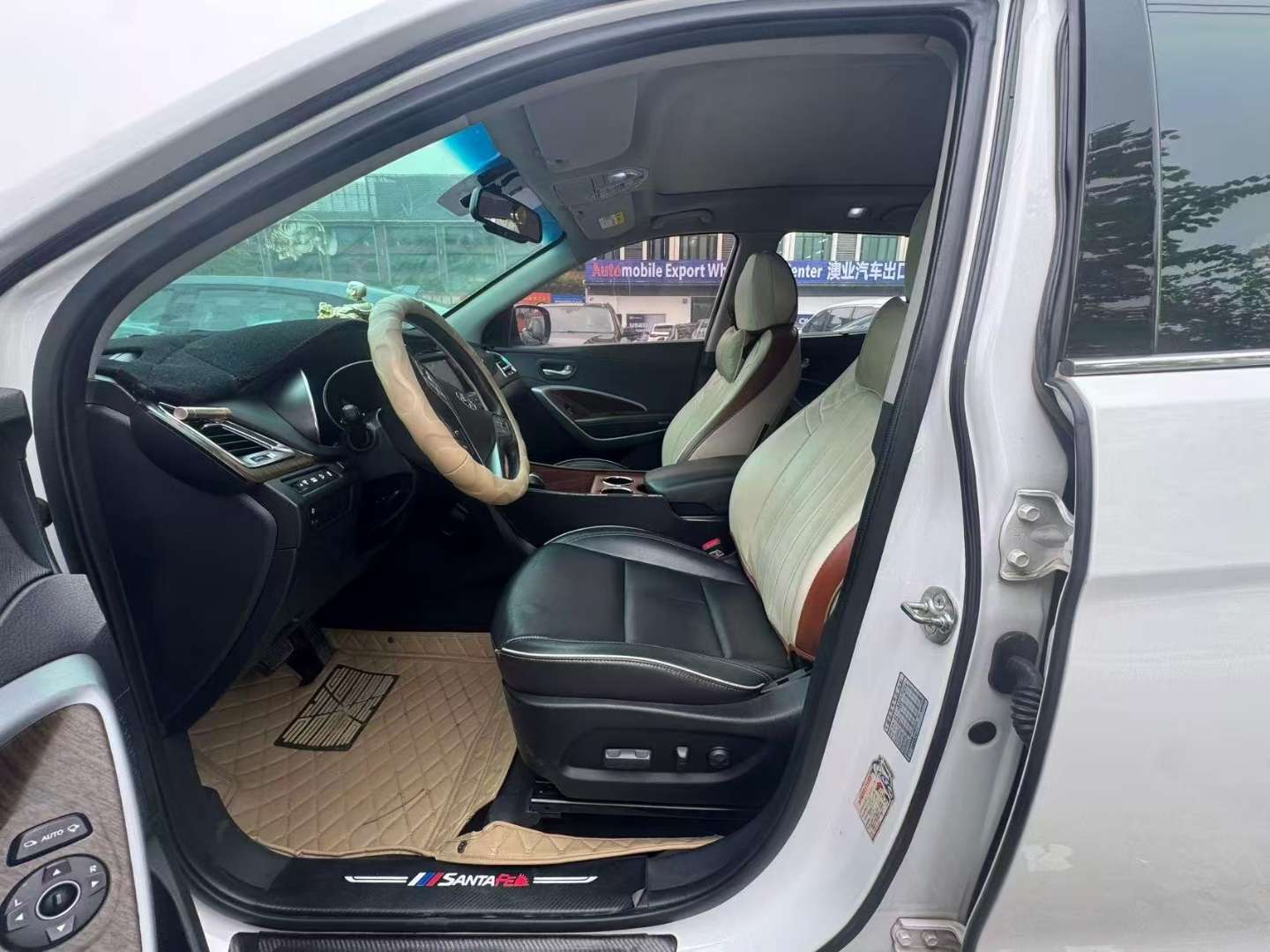 Hyundai Santa Fe 2017 2.0T 7-Seater 2WD Intelligent 6