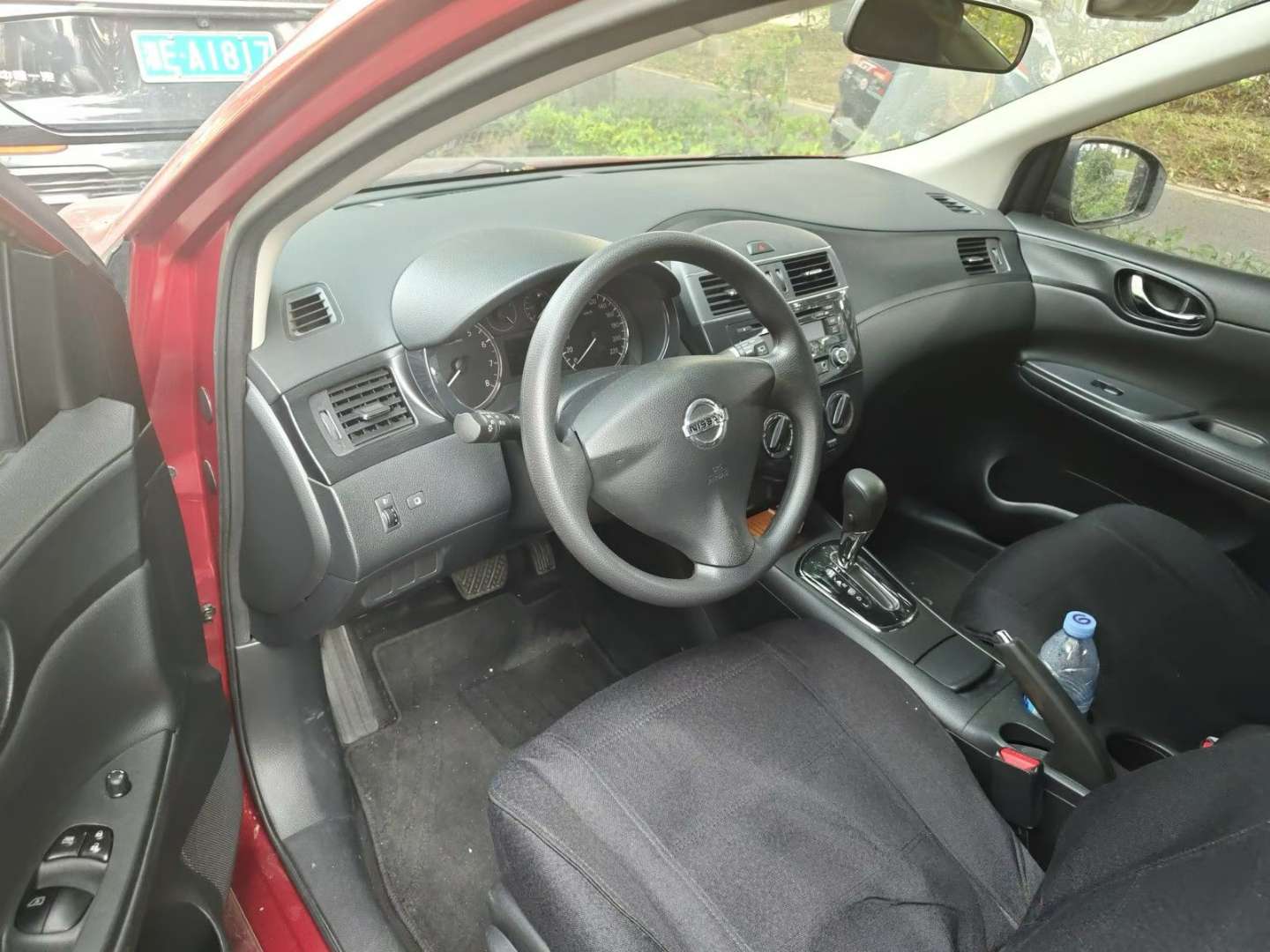 Nissan Tiida 3