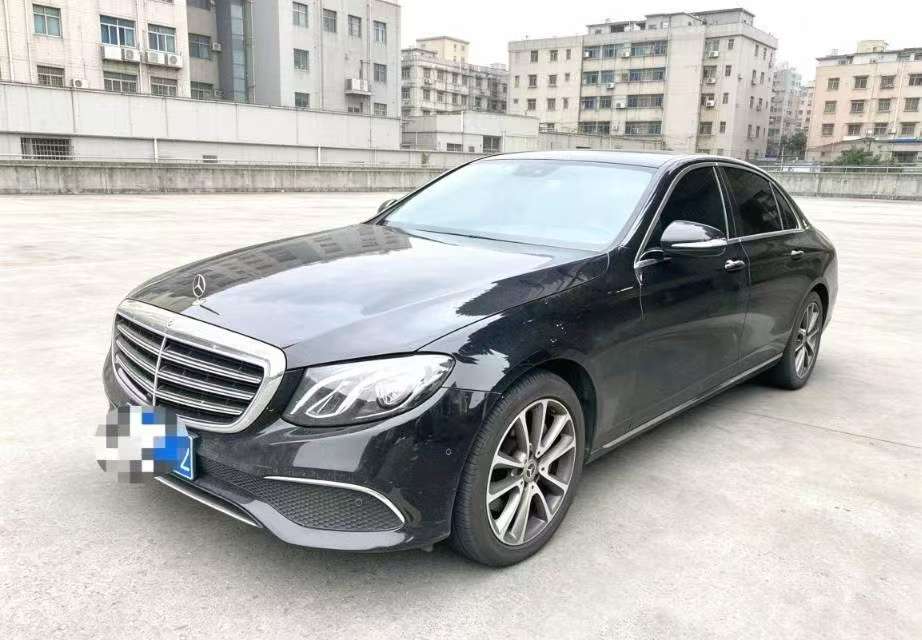 Mercedes-Benz E-Class 2017 2.0T Luxury Edition 2