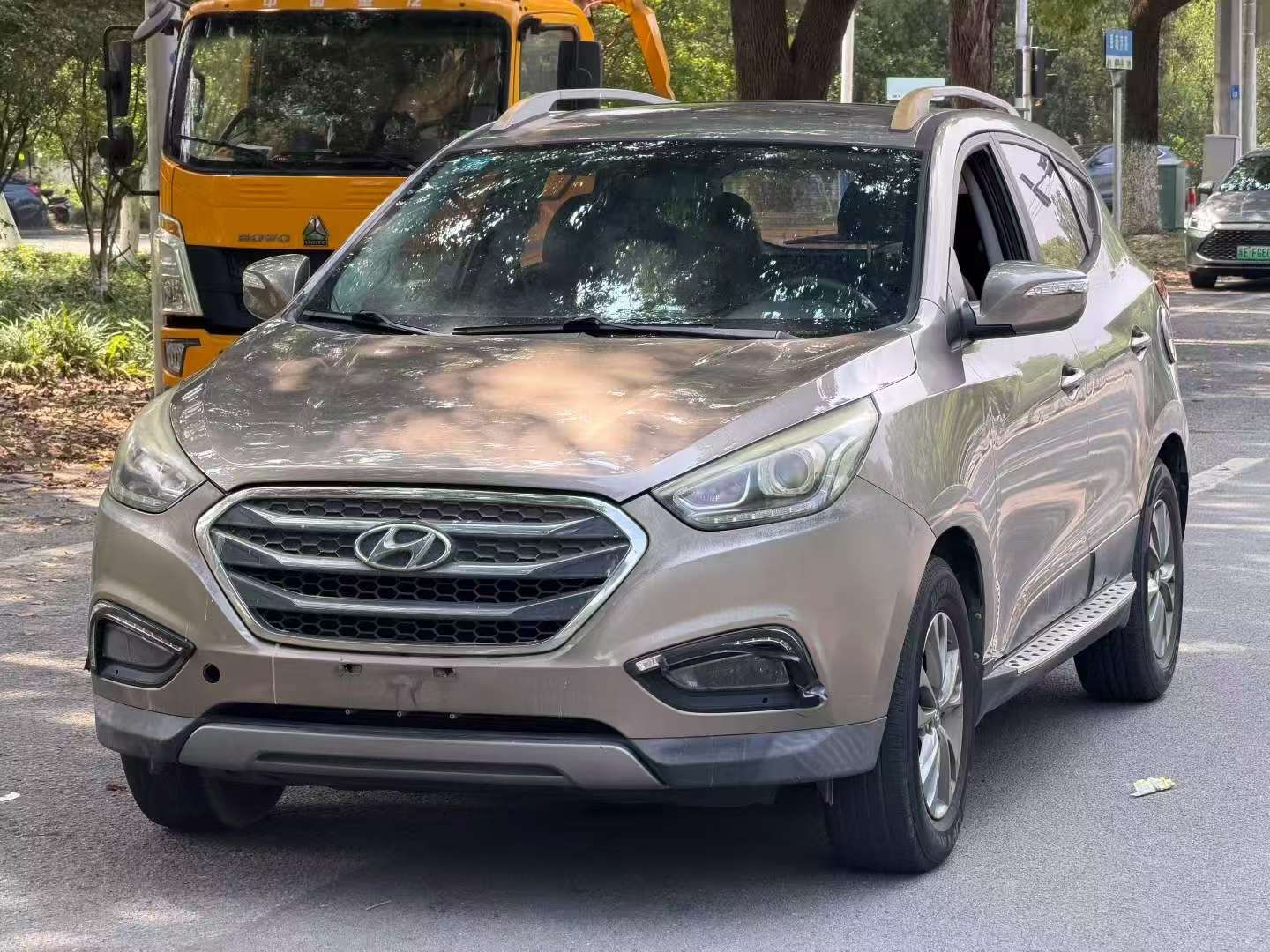 Hyundai ix35 2014 2.0L Automatic Sunroof 2