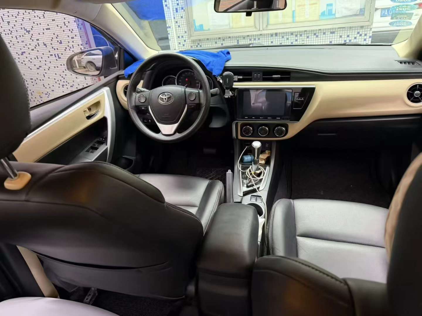 Toyota Levin 1.2T 3