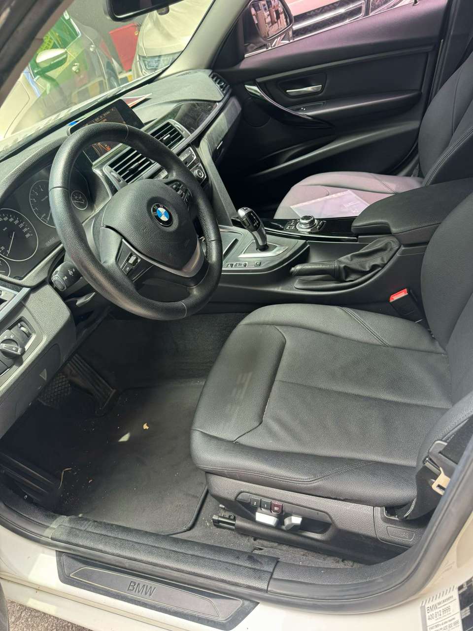 BMW 3 Series 320Li Sport 4