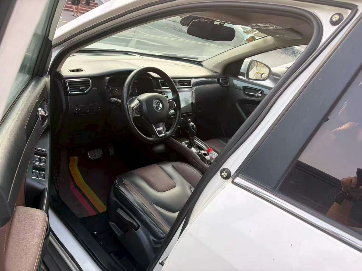 Fengguang 580 1.5T Luxury Edition 3