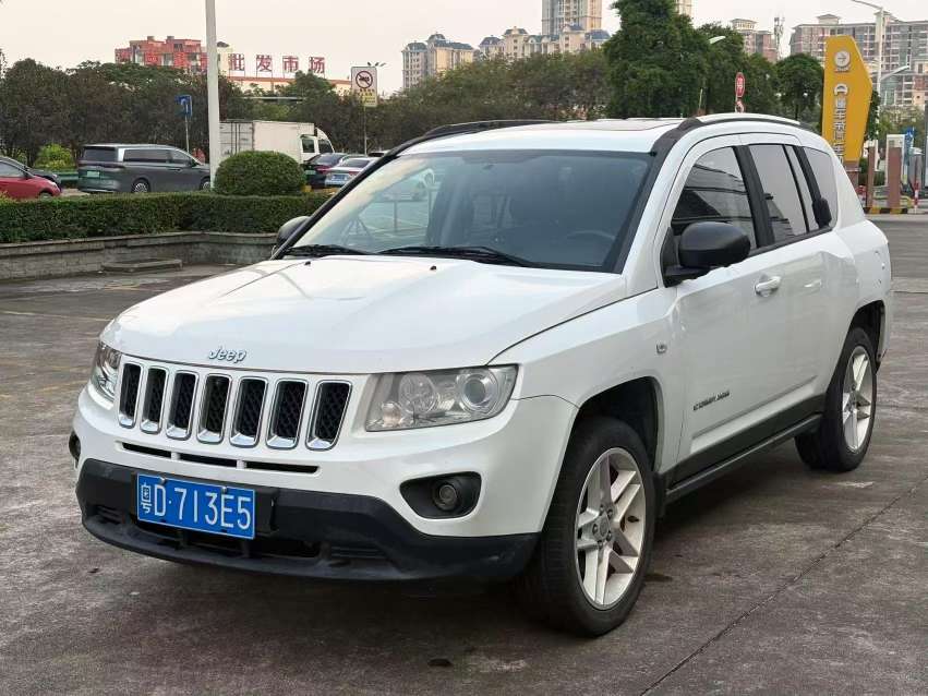 Jeep Compass 2.4L Luxury Edition