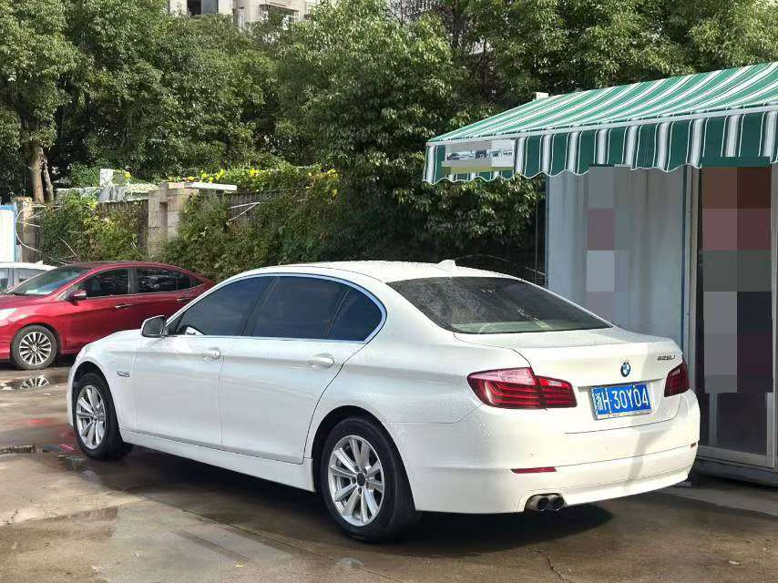 BMW 5 Series 525Li Leading Edition 2