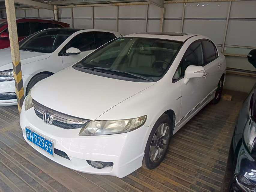Honda Civic 1.8L Luxury Edition