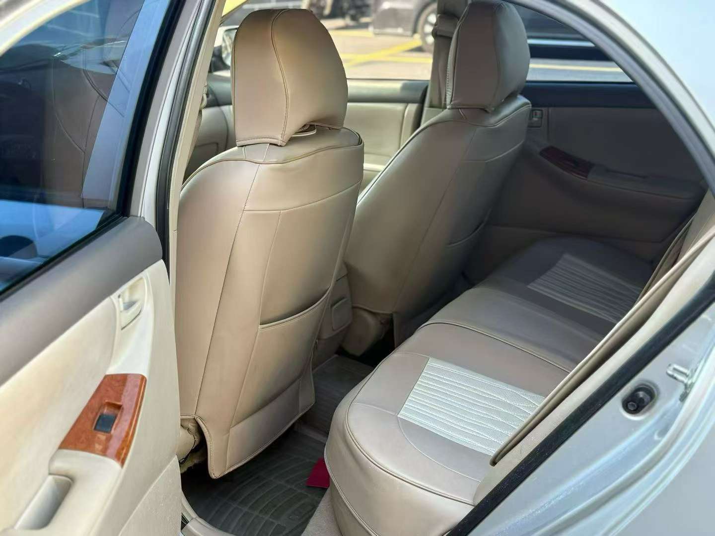 Toyota Corolla 2010 1.6L Automatic 3