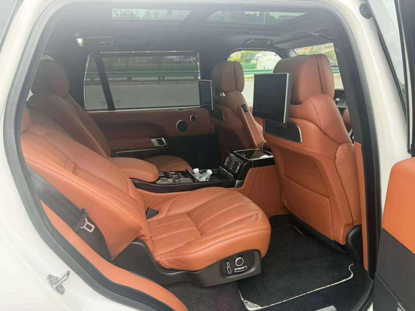 Land Rover Range Rover Autobiography 5.0T Long Wheelbase Autobiography 4-Seater 7