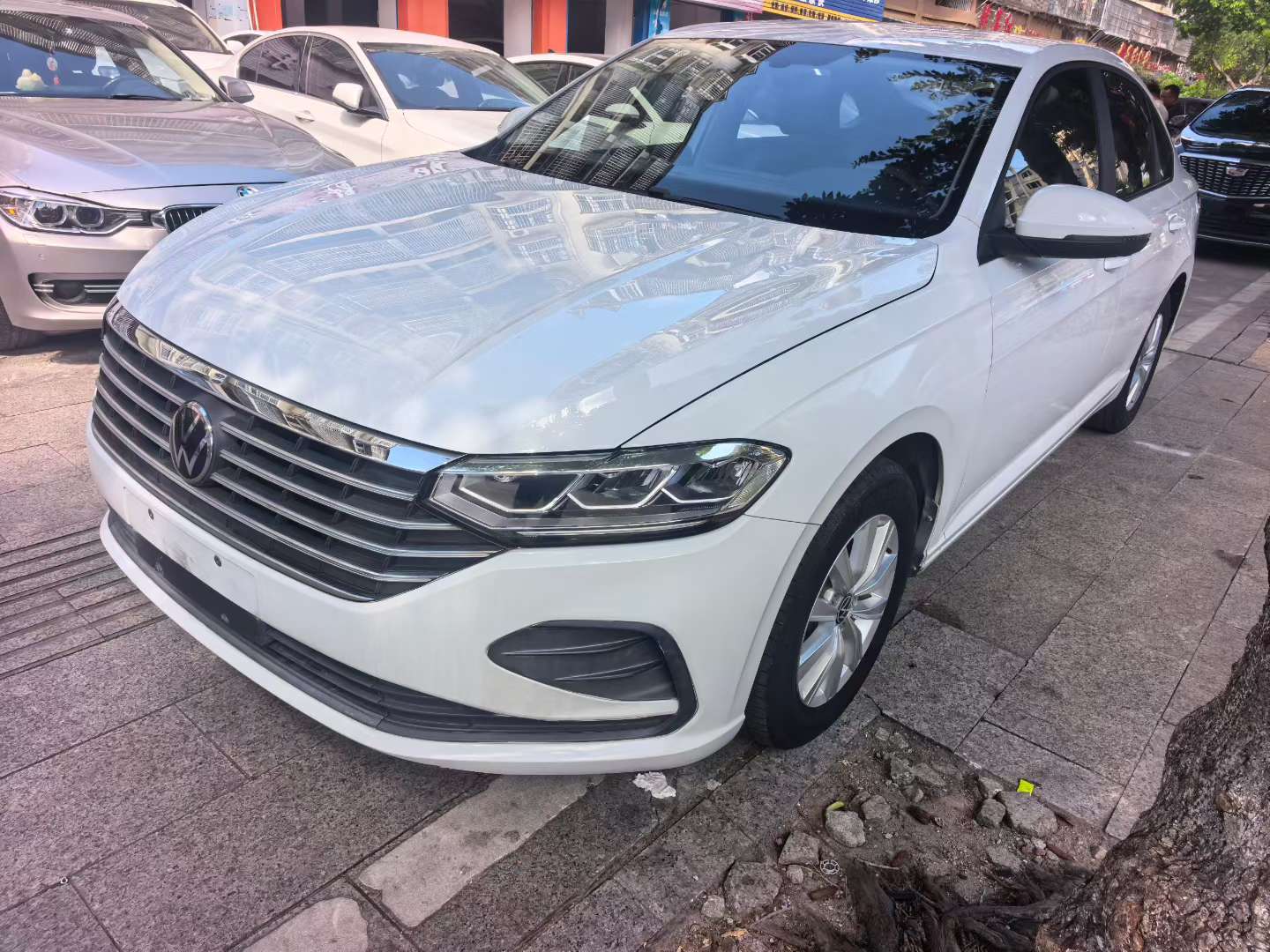 Volkswagen Lavida 2024 1.5L Automatic 3
