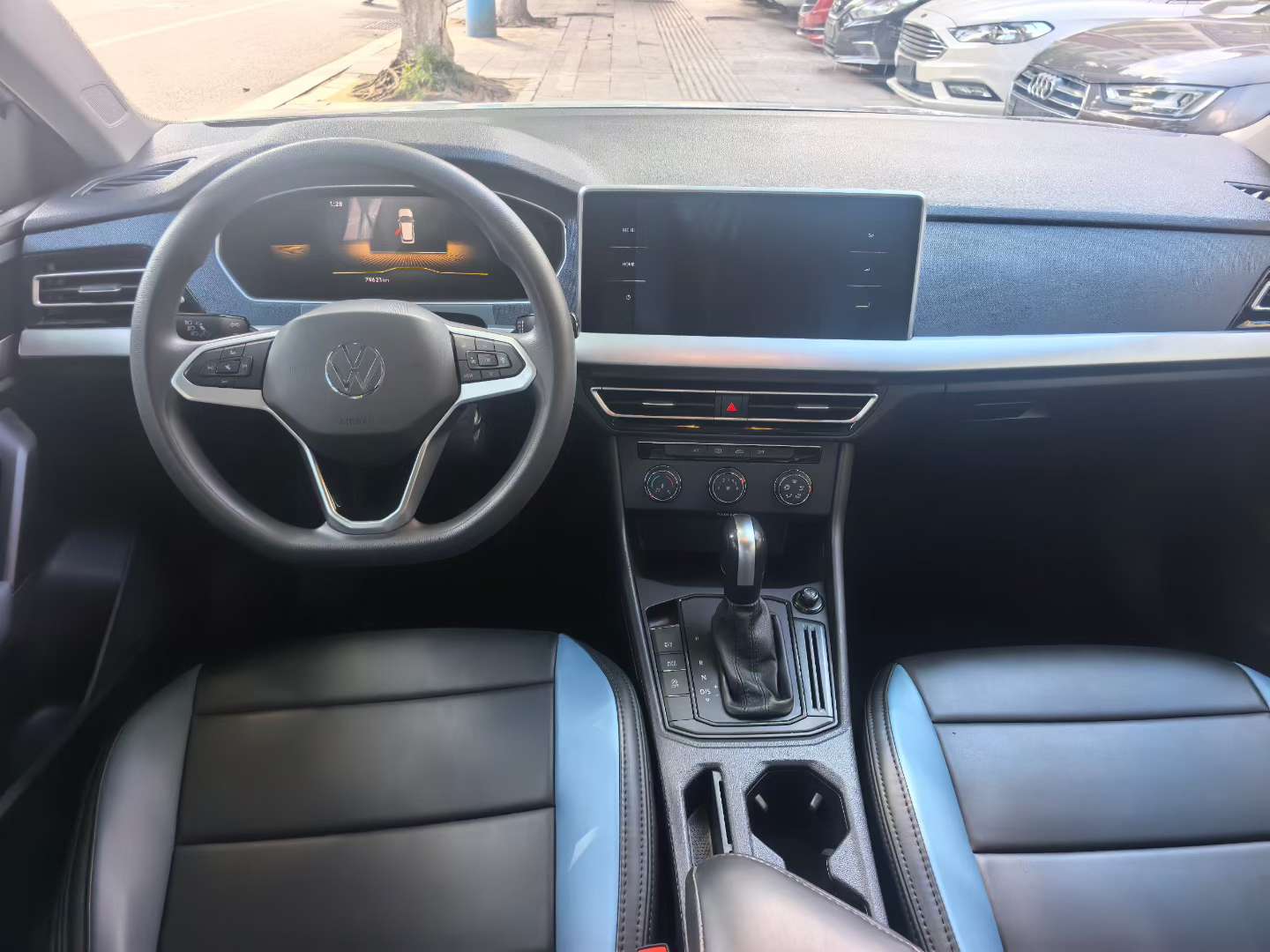 Volkswagen Lavida 2024 1.5L Automatic 9