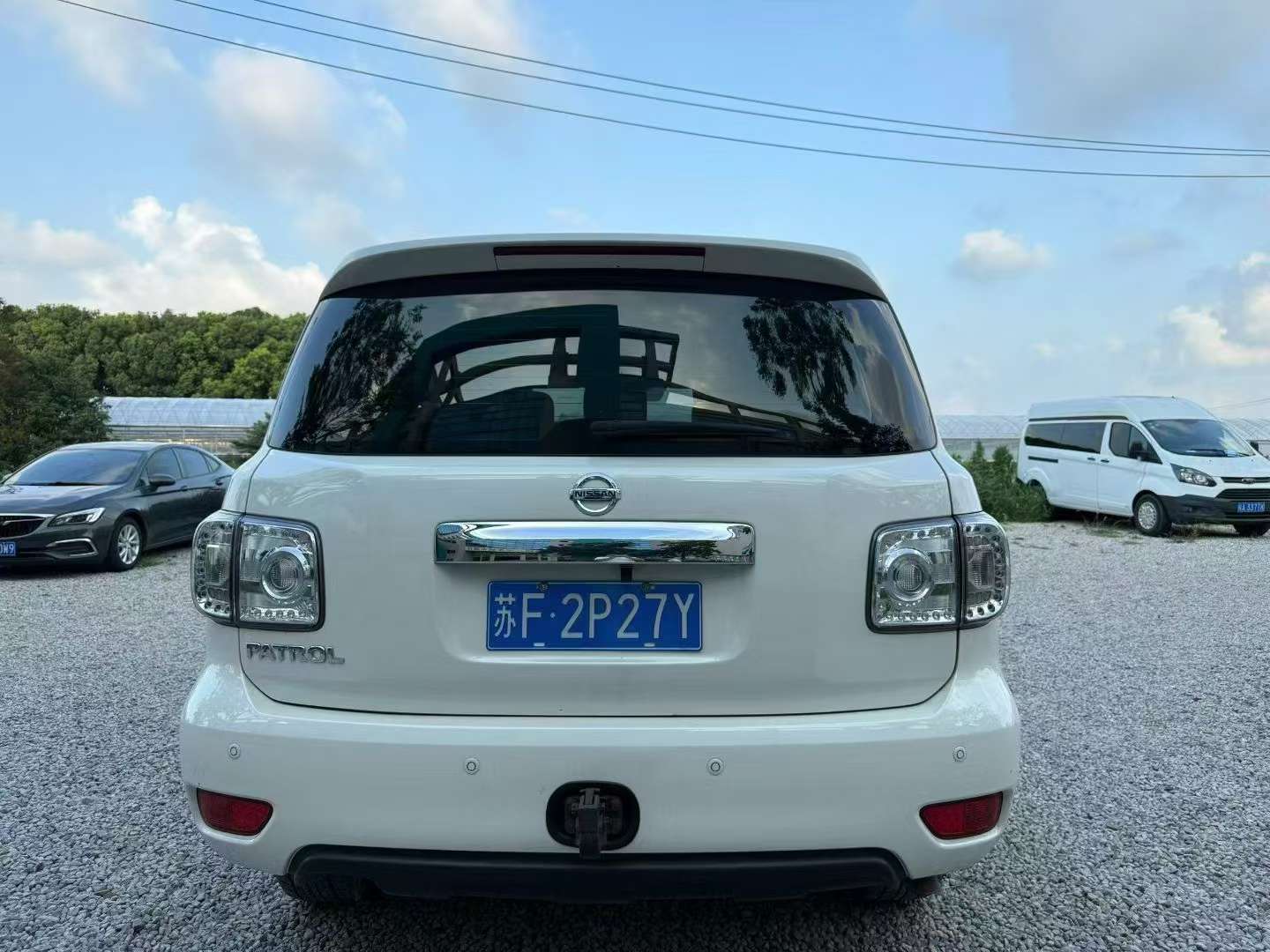 Nissan Patrol 4.0L Middle East SE Version 5