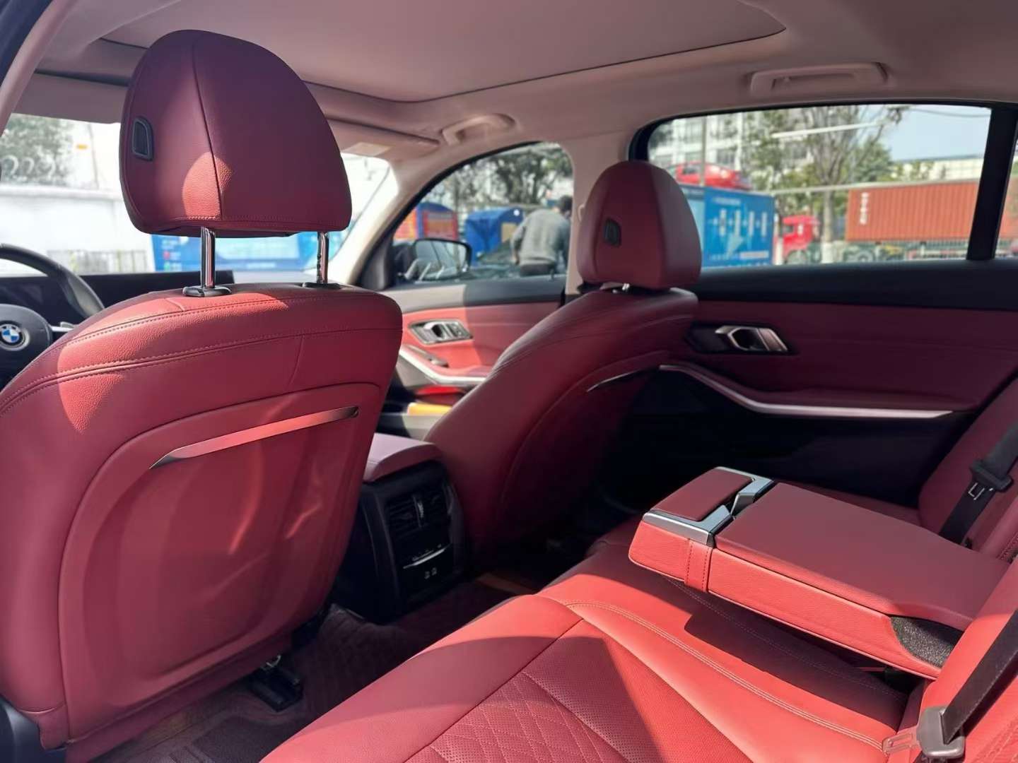 BMW 3 Series 2025 325Li M Sport Package 4