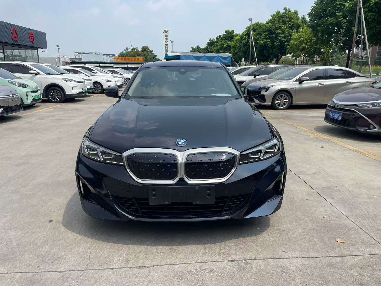 BMW i3 2024 35L