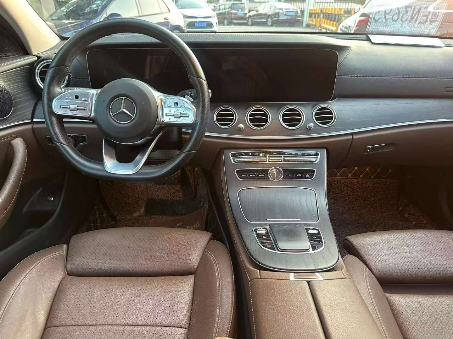 Mercedes-Benz E-Class 2020 1.5T Sport 5
