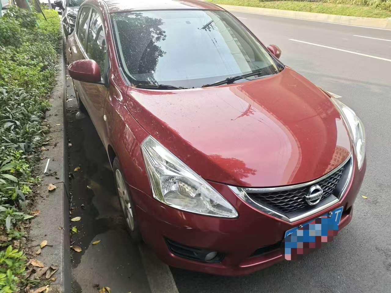 Nissan Tiida 2