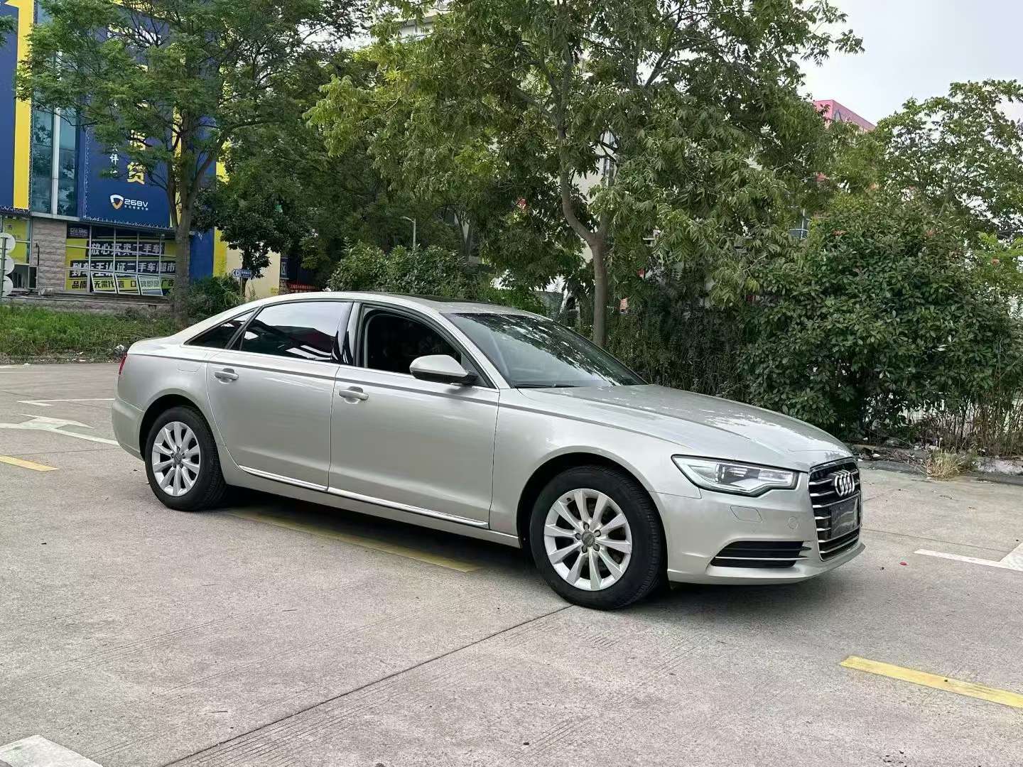 Audi A6 2015 Million Smart Commemorative Edition 3