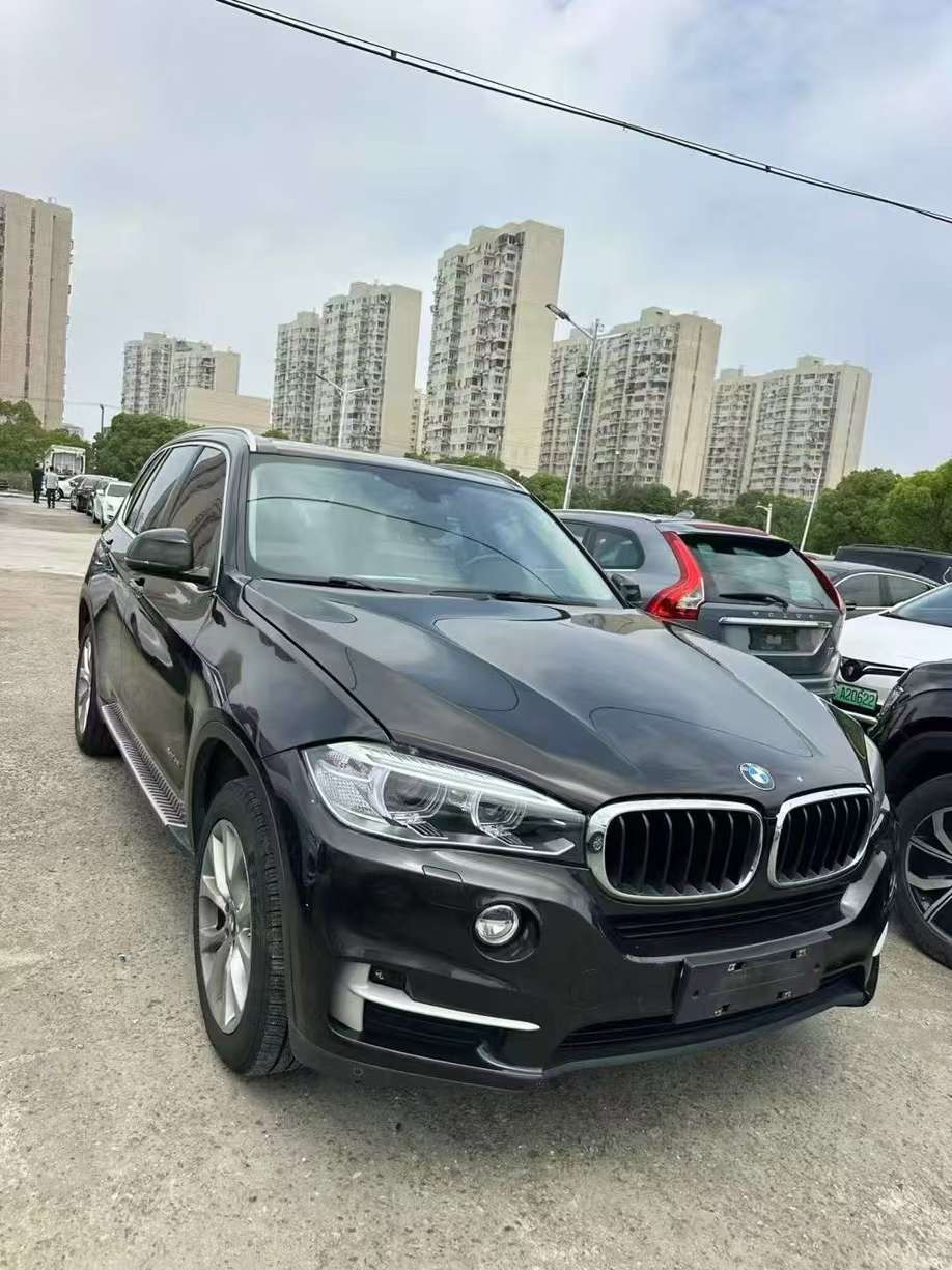BMW X5 3.0T Panoramic Sunroof