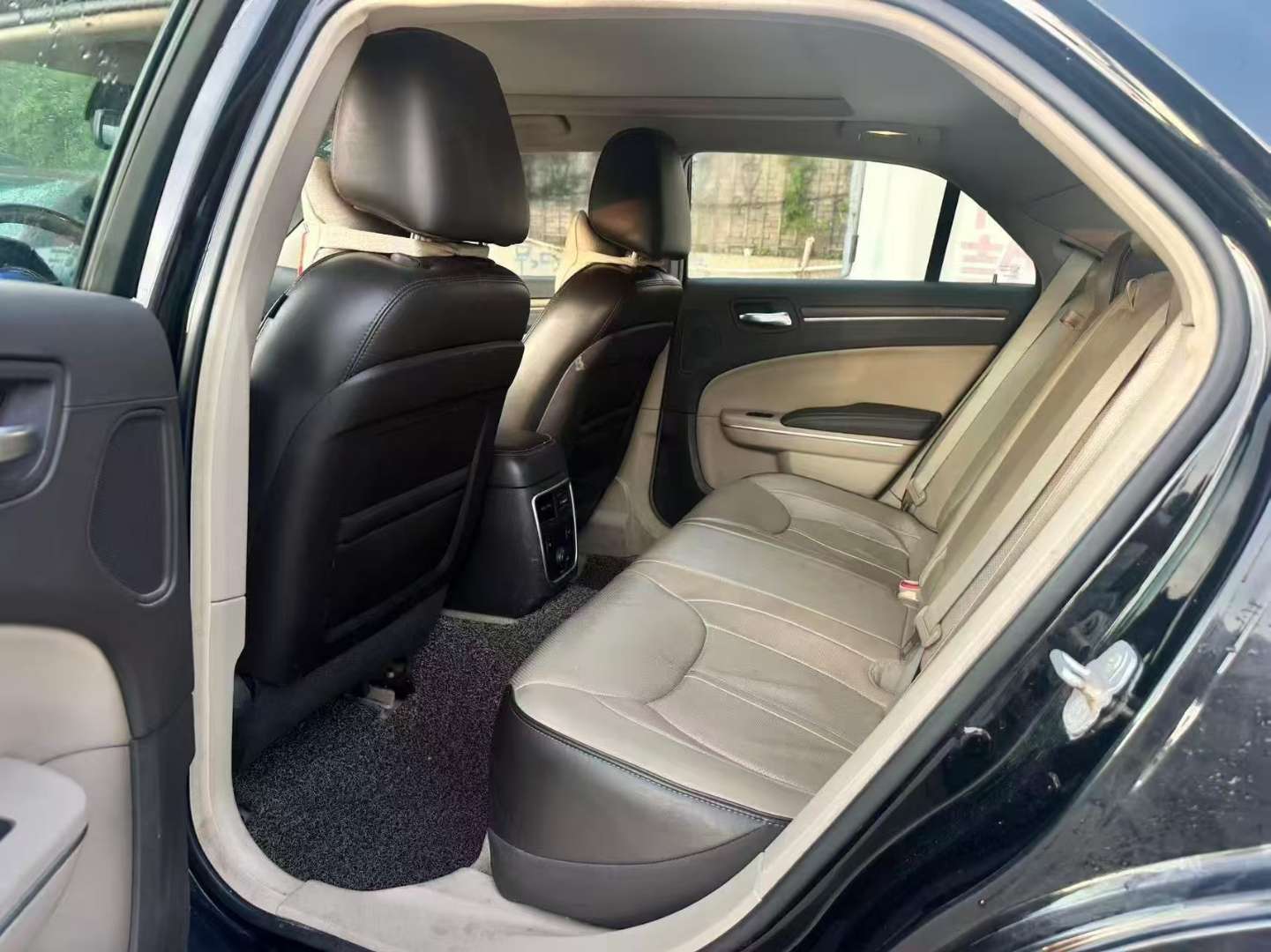 Chrysler 300C 3.0 Automatic Excellence Edition 5