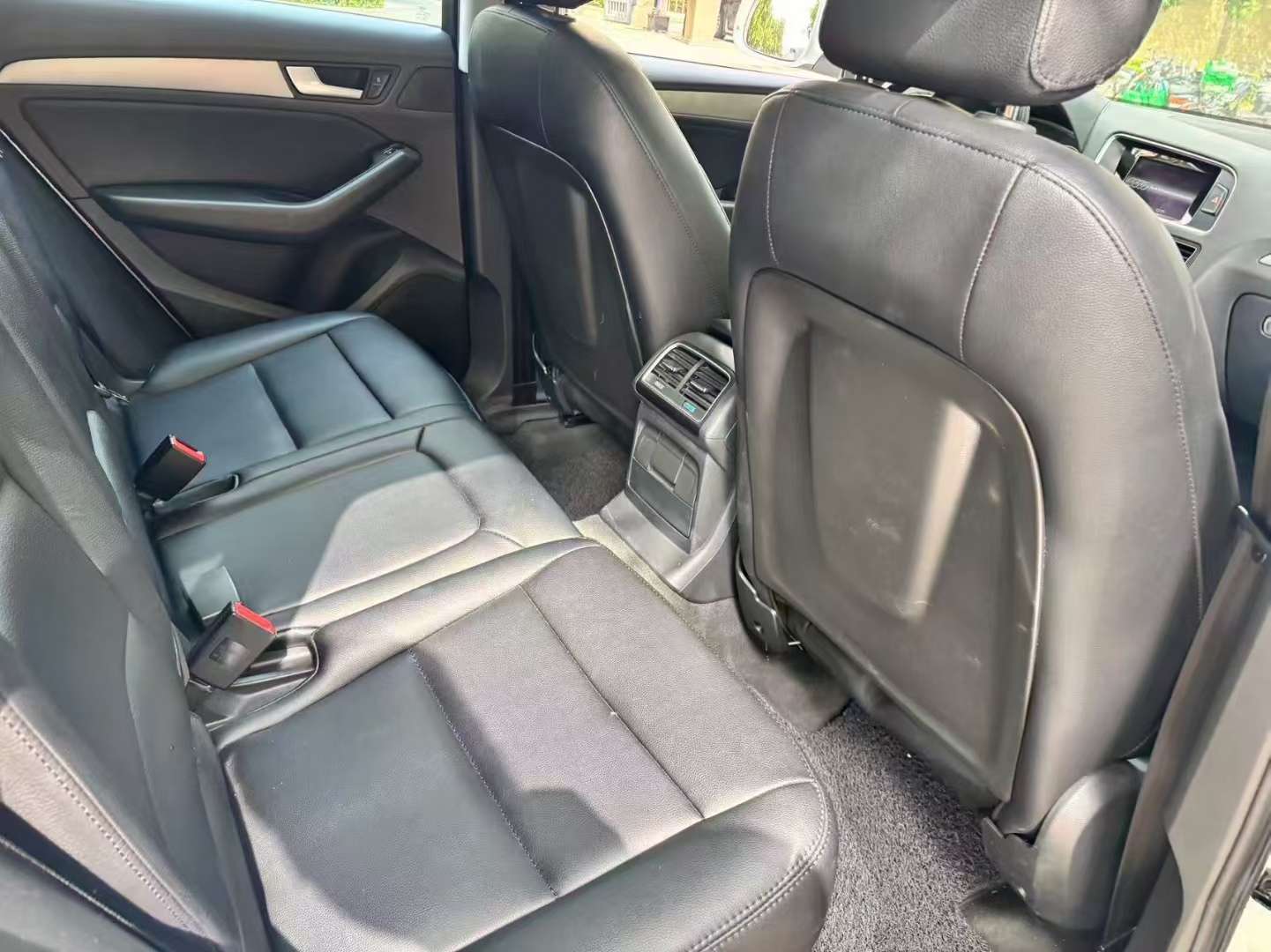Audi Q5 5
