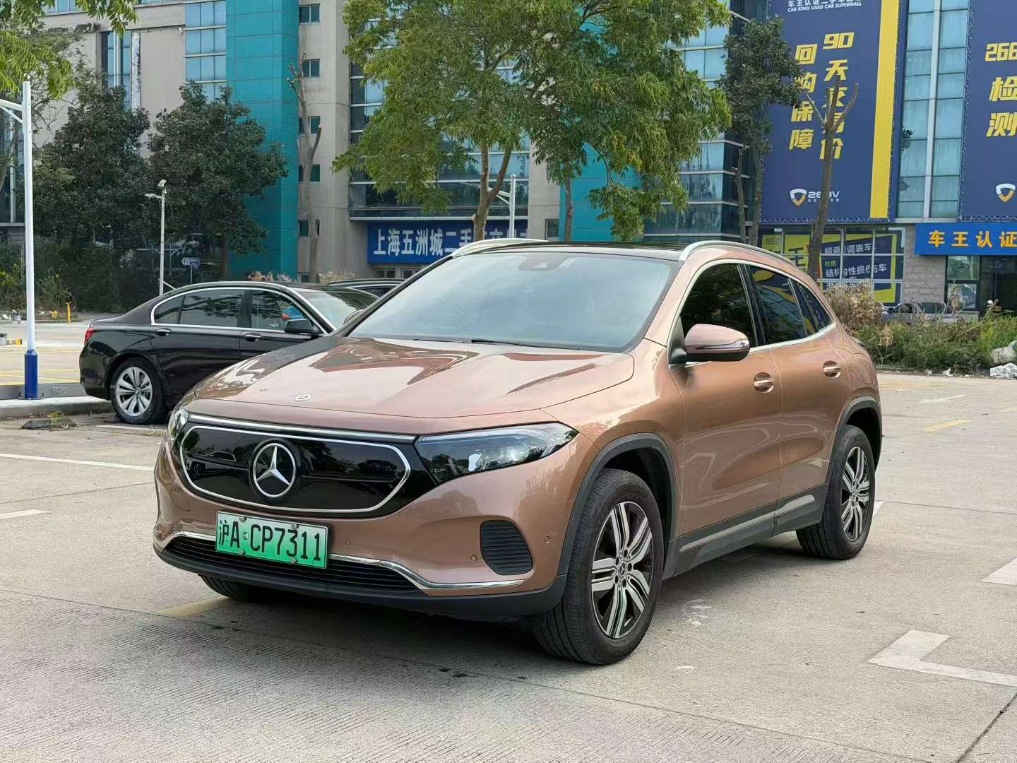 Mercedes-Benz EQA EQA 260 2