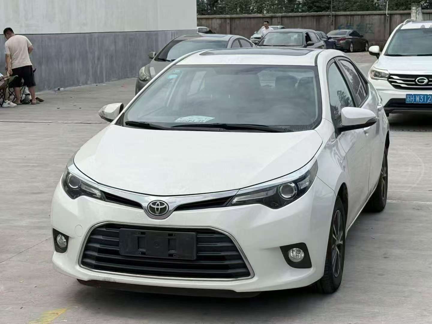 Toyota Levin 2016 1.6L Automatic Sunroof 3