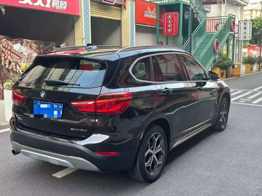 BMW X1 sDrive18Li 1.5T Luxury Edition 4